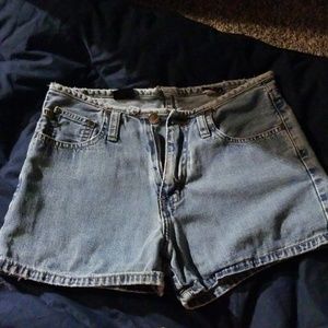 Distressed worn jean shorts, so comfortable